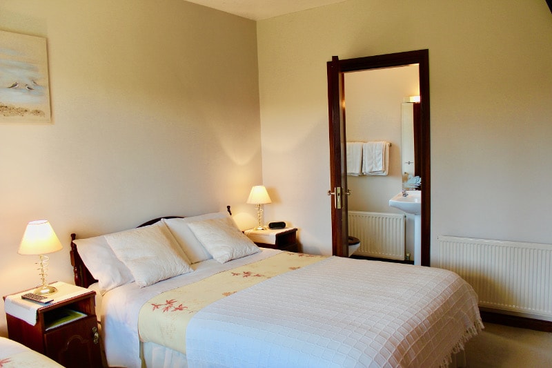 Twin Bedroom